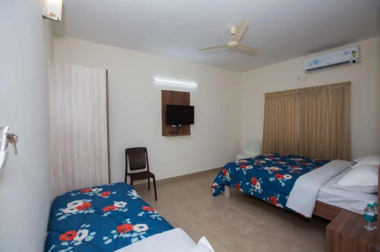 Hotel Vijaya Lakshmi Residency - Yeshwanthpur Бенґалуру Екстер'єр фото