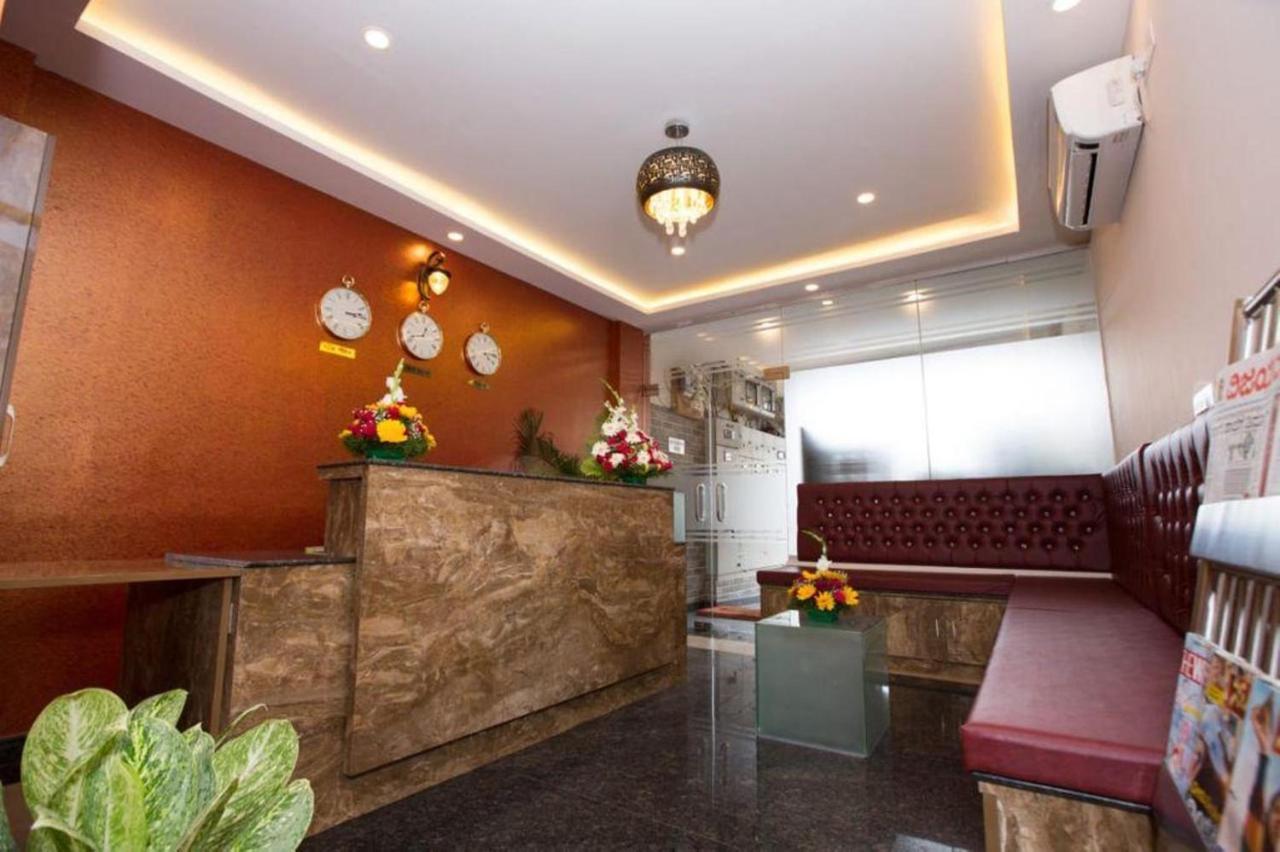 Hotel Vijaya Lakshmi Residency - Yeshwanthpur Бенґалуру Екстер'єр фото